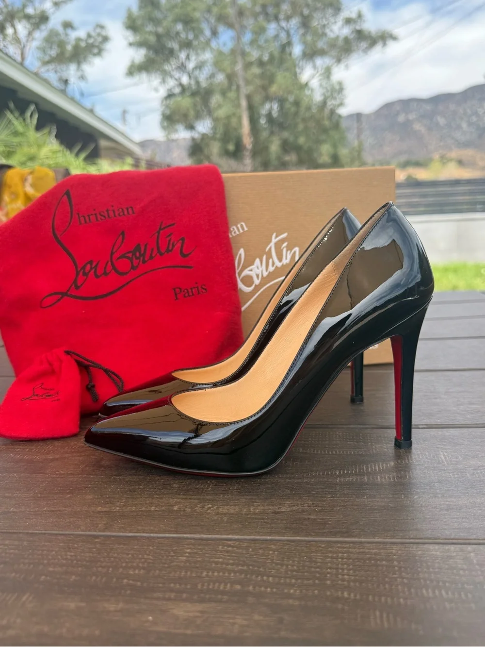 Christian Louboutin Pigalle 100 Black Patent Leather Pumps – Size 35.5